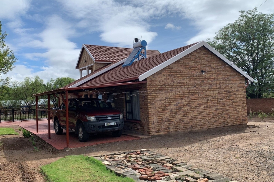 4 Bedroom Property for Sale in Aliwal North Eastern Cape